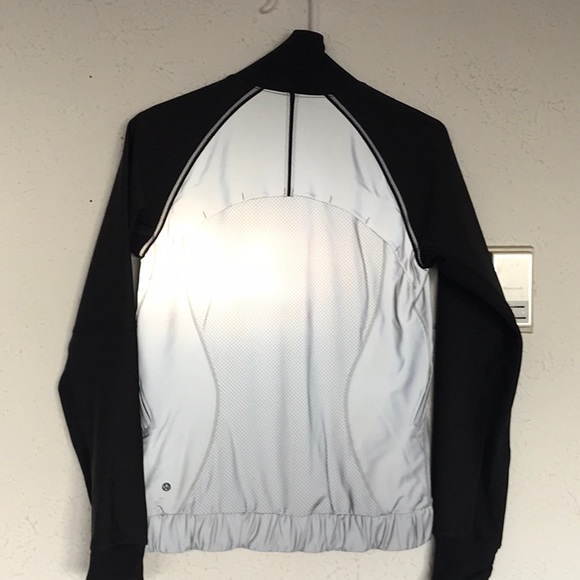 Lululemon Bright Bomber Jacket Sz 4 - Picture 2 of 10